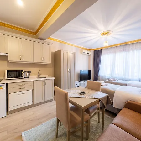 Otel Taksim No 44 & *