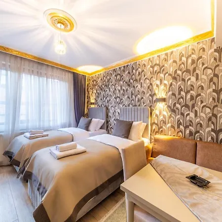 Taksim No 44 & Hotel *