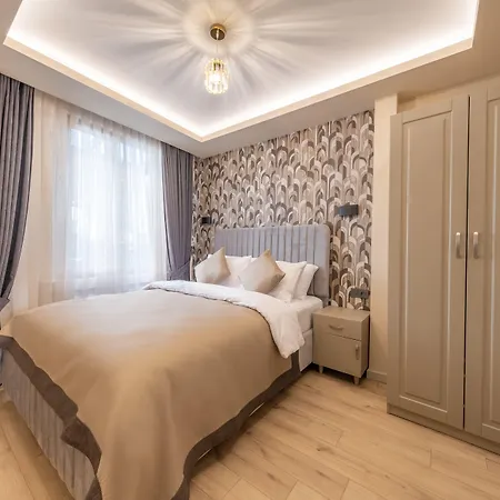 Taksim No 44 & Istanbulská provincie