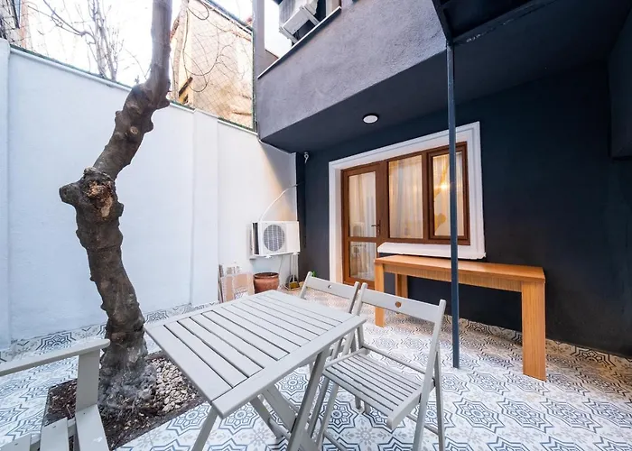 Taksim No 44 & Отель *