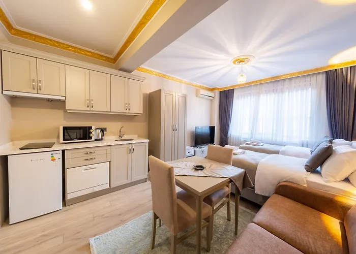 Отель Taksim No 44 & *