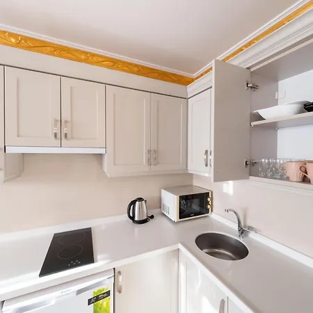 Taksim No 44 & Provincia di Istanbul