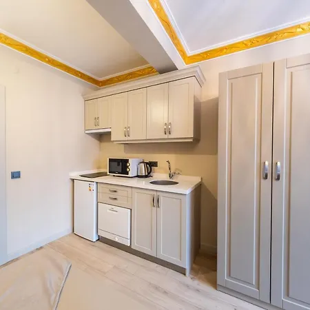 Taksim No 44 & Hotel Istanbul