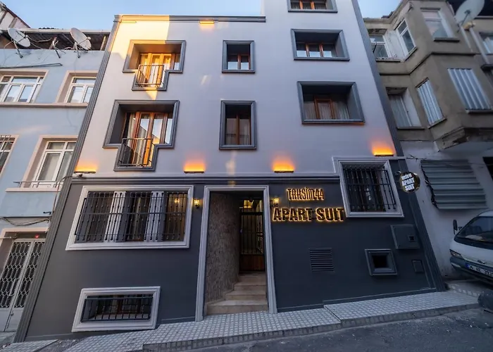 Taksim No 44 & * Стамбул