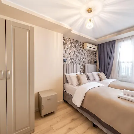 Hotel Taksim No 44 &